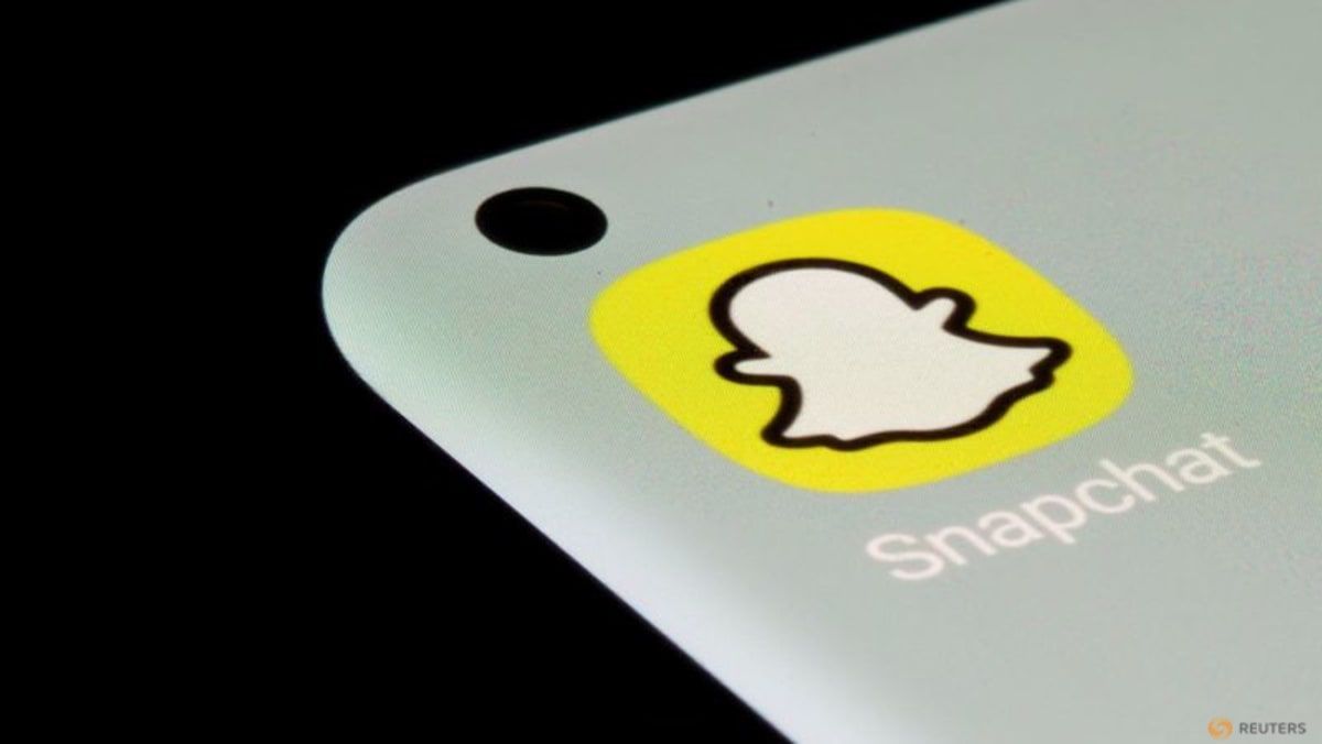 Snapchat mengeluarkan beberapa anak dari aplikasinya di Inggris, menurut data yang diberikan kepada regulator