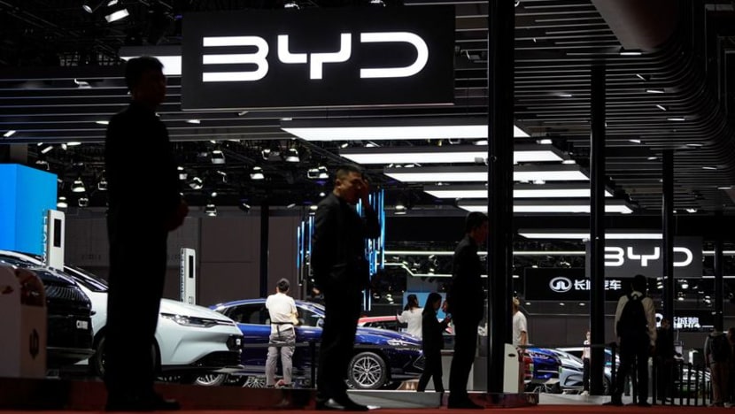 2023 12 01t122607z 2 lynxmpejb01dk rtroptp 3 autoshow shanghai