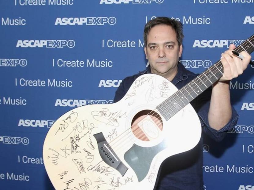 Fountains of Wayne musician contracts COVID-19, is put on ventilator Fountains of Wayne musician contracts COVID-19, is put on ventilator