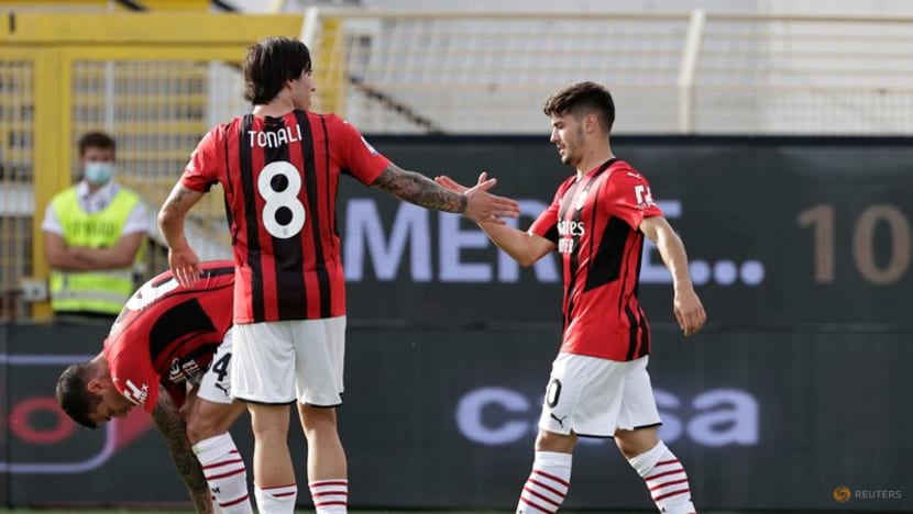 Maldini scores on full debut as AC Milan go top with Spezia win Maldini scores on full debut as AC Milan go top with Spezia win