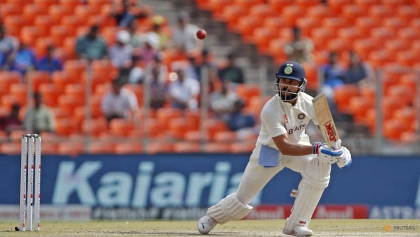 India post 571 in Ahmedabad test v Australia
