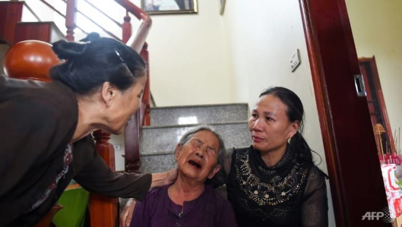 Vietnam police take DNA from relatives of suspected UK truck victims Vietnam police take DNA from relatives of suspected UK truck victims