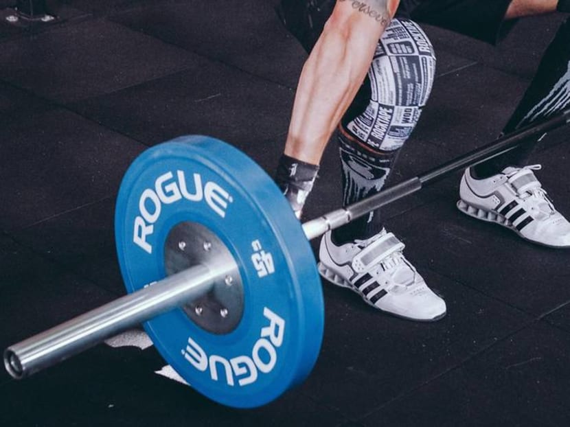 Lifting weights? Your fat cells would like to have a word with you Lifting weights? Your fat cells would like to have a word with you
