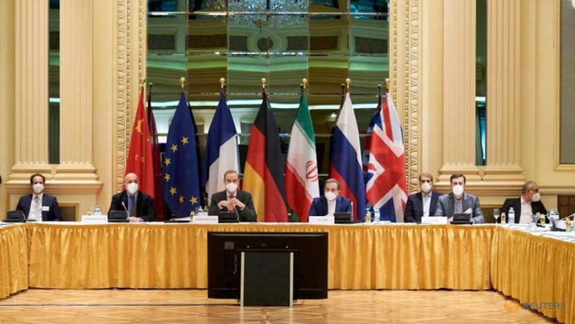 World powers, Iran hold 'constructive' talks on reviving nuclear deal World powers, Iran hold 'constructive' talks on reviving nuclear deal