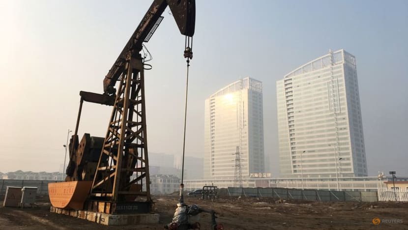 Sinopec's 2022 net profit falls 6.9% as COVID curbs hit fuel, chemicals demand Sinopec's 2022 net profit falls 6.9% as COVID curbs hit fuel, chemicals demand