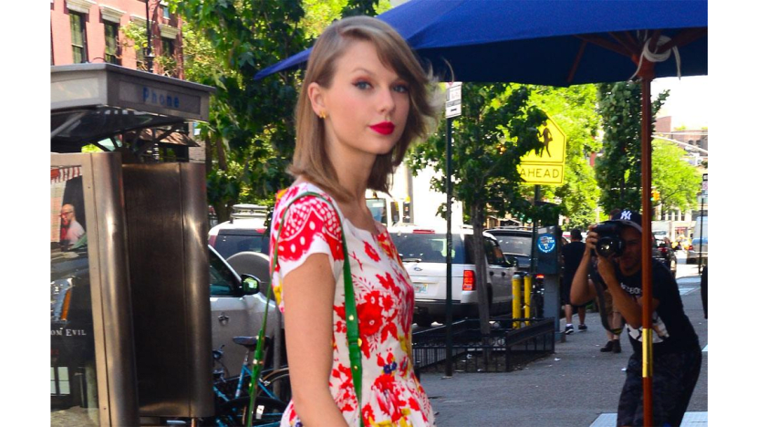 Taylor Swift gives 10k to sic fan Taylor Swift gives 10k to sic fan