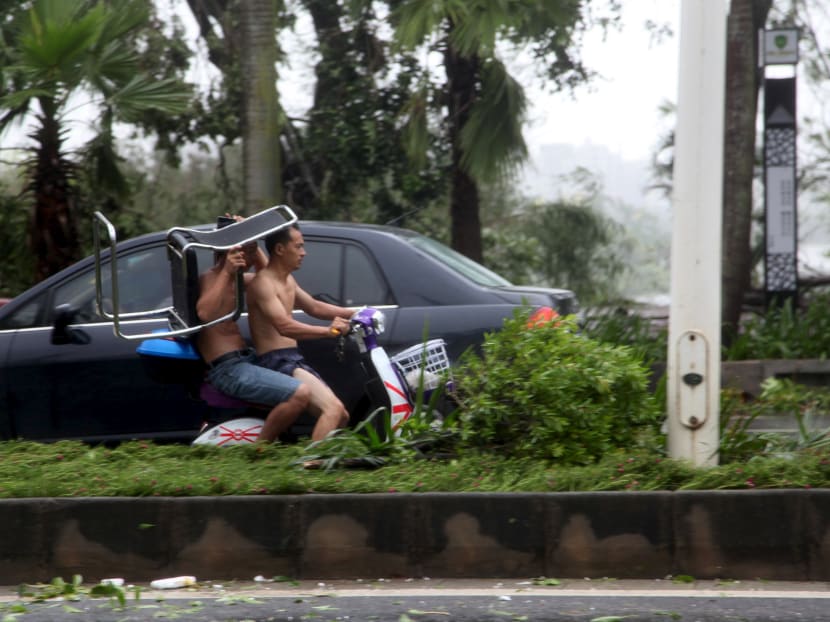 Gallery: Typhoon roars into south China, killing 8