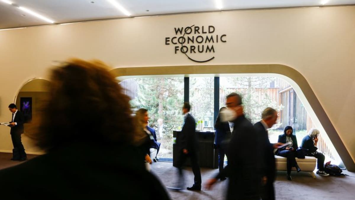 Para penggiat globalisasi memanfaatkan istilah-istilah baru di Davos