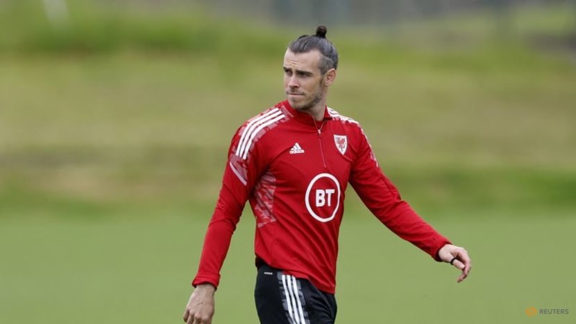 Wales captain Bale needs to play regularly before World Cup, says manager Wales captain Bale needs to play regularly before World Cup, says manager
