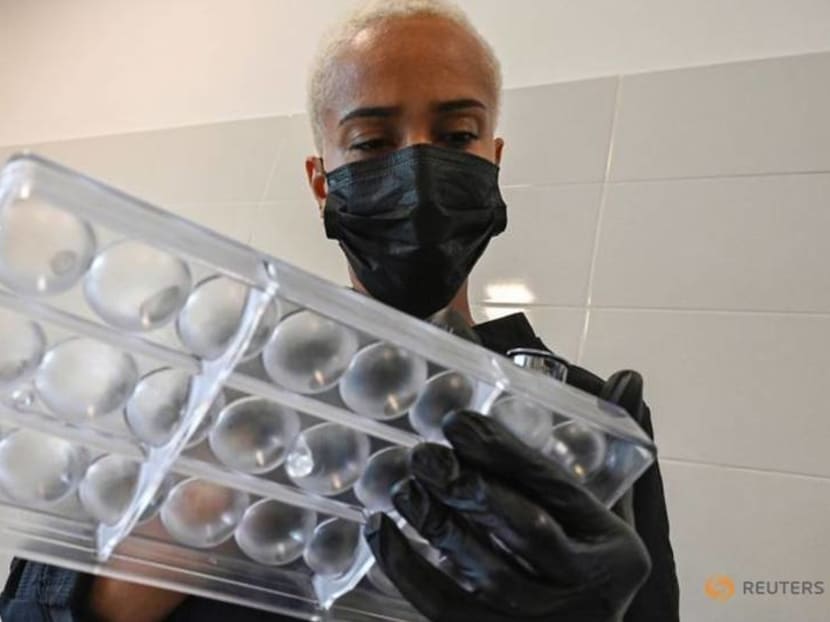 Belgian-Congolese chef opens Senegal's first artisan chocolate shop Belgian-Congolese chef opens Senegal's first artisan chocolate shop