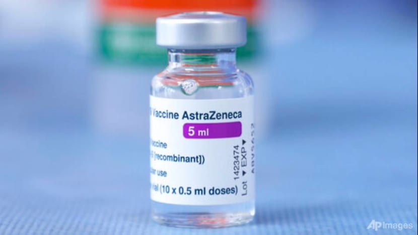 Canadian panel recommends AstraZeneca COVID-19 vaccine pause for under 55 Canadian panel recommends AstraZeneca COVID-19 vaccine pause for under 55