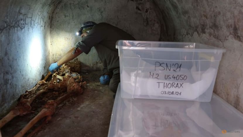 Well-preserved skeleton sheds light on culture in ancient Pompeii Well-preserved skeleton sheds light on culture in ancient Pompeii