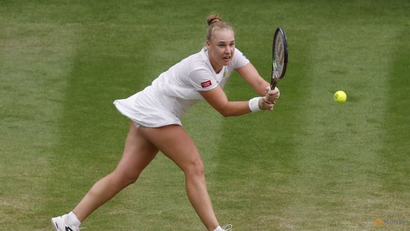 Sabalenka back in the groove in third round win
