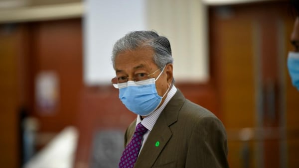 Belum sesuai adakan PRU15 dalam masa terdekat, kata  Dr Mahathir
