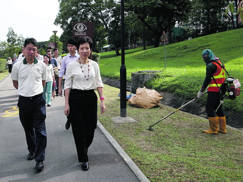 Minister for Prime Minister's Office Grace Fu (right) is accompanied by NParks CEO Kenneth Er (left) during her visit at Pang Sua Park Connector. TODAY file photo