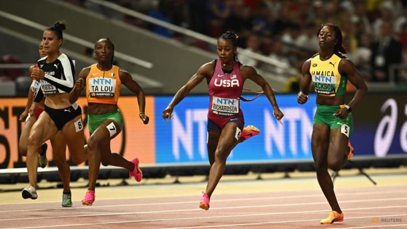 Richardson scrapes into 100m final after shocking start in semi