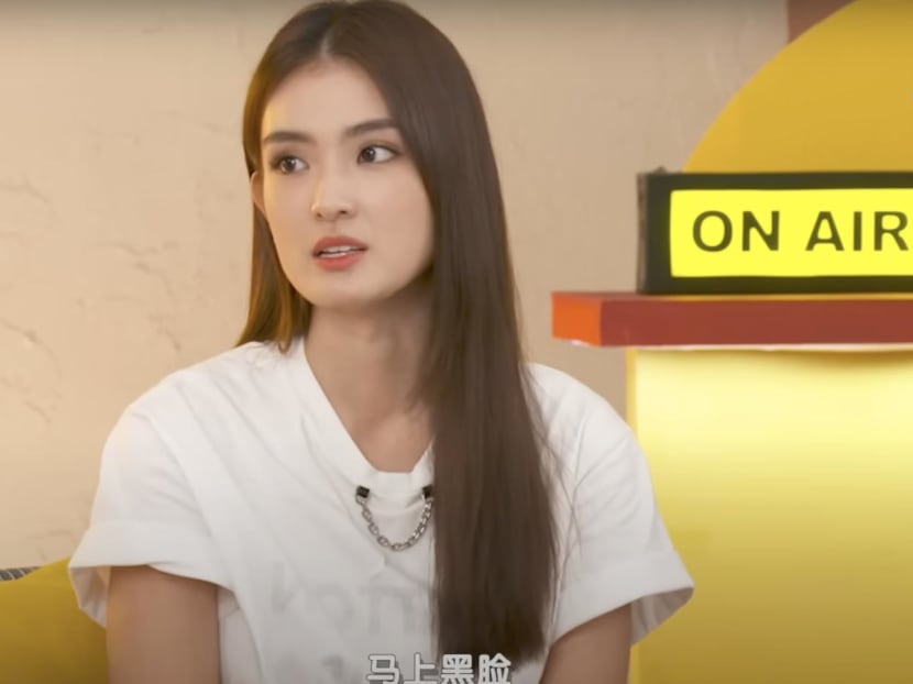Actress Hong Ling once considered having surgery to shave her jawline after people said her face is 'too square' Actress Hong Ling once considered having surgery to shave her jawline after people said her face is 'too square'