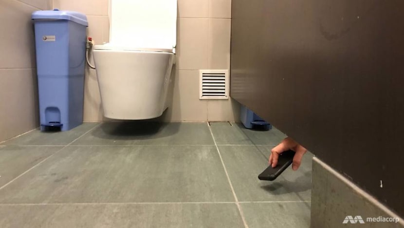 NUS voyeur filmed children in shopping mall toilet, had charges withdrawn by police NUS voyeur filmed children in shopping mall toilet, had charges withdrawn by police