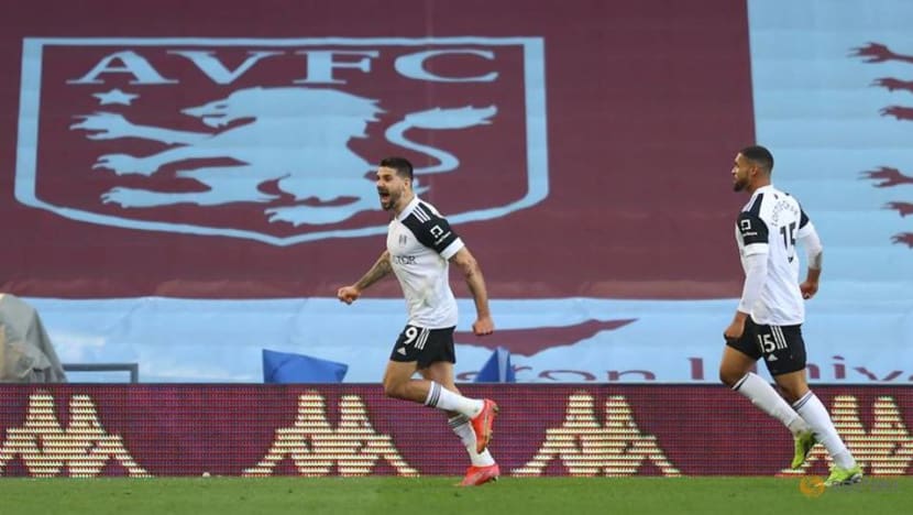 Football: Man Utd strengthen top-four grip as others stumble Football: Man Utd strengthen top-four grip as others stumble