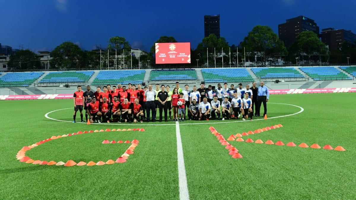 Pertandingan sepak bola peringatan diadakan untuk mendiang jaksa G Kannan di Stadion Jalan Besar