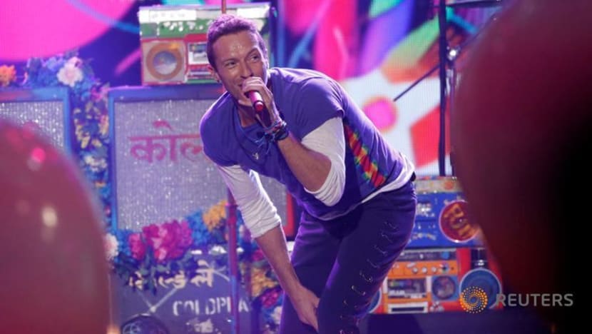 Hampir 4,000 tiket dengan 'pemandangan terhad' bagi konsert Coldplay dijual dalam masa 2 jam