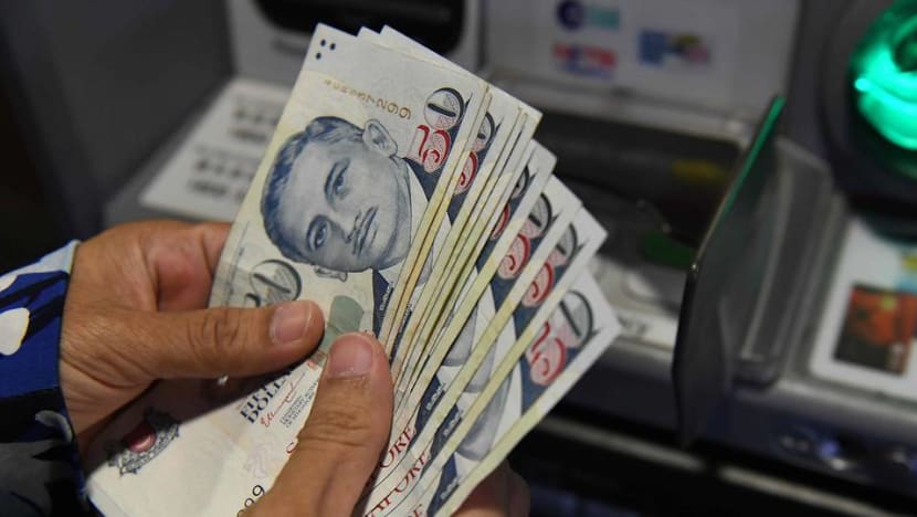 Singapore Dollar Falls To Near 6 Month Low Against Malaysian Ringgit Cna