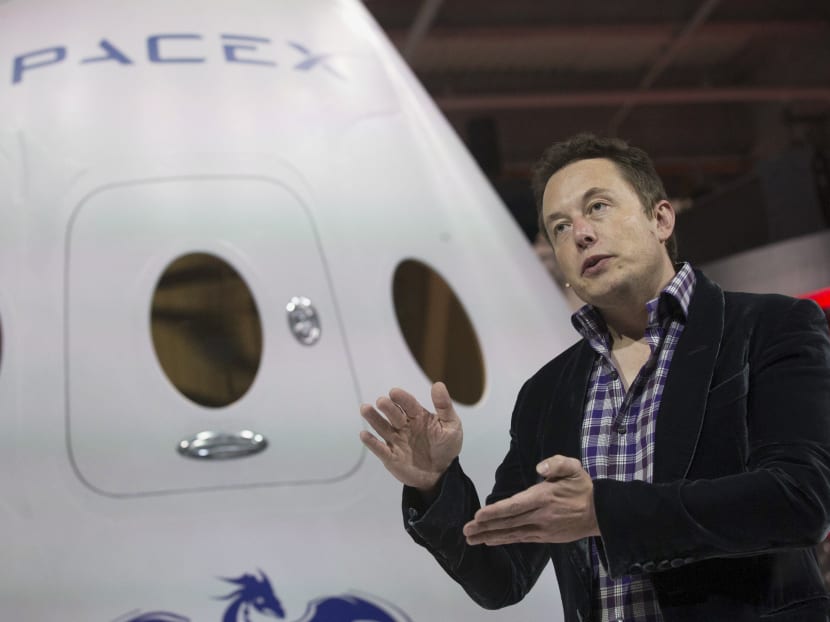 SpaceX CEO Elon Musk speaks after unveiling the Dragon V2 spacecraft in Hawthorne, California May 29, 2014. Reuters file photo