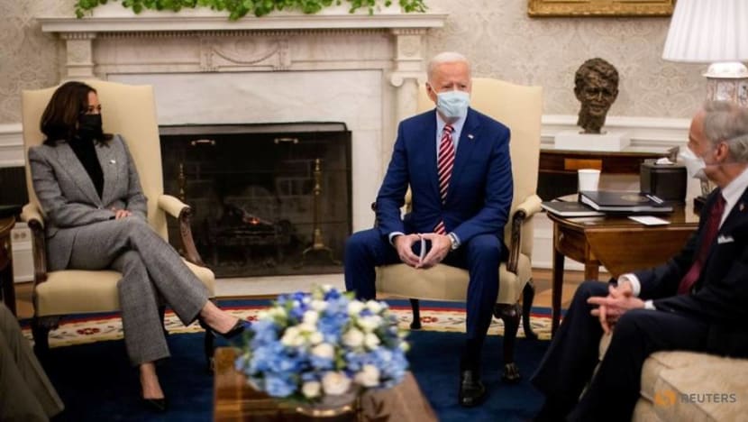Biden meets with US lawmakers on infrastructure push Biden meets with US lawmakers on infrastructure push
