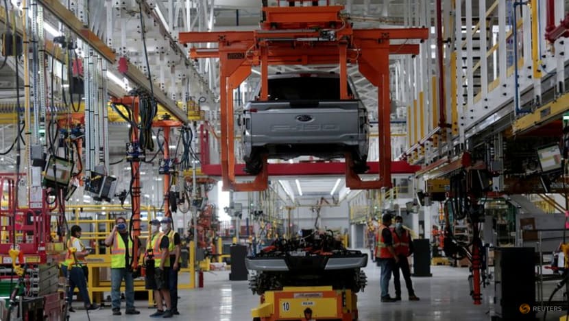 Ford, GM juggle high prices, supply chain pressure in Tesla's shadow Ford, GM juggle high prices, supply chain pressure in Tesla's shadow
