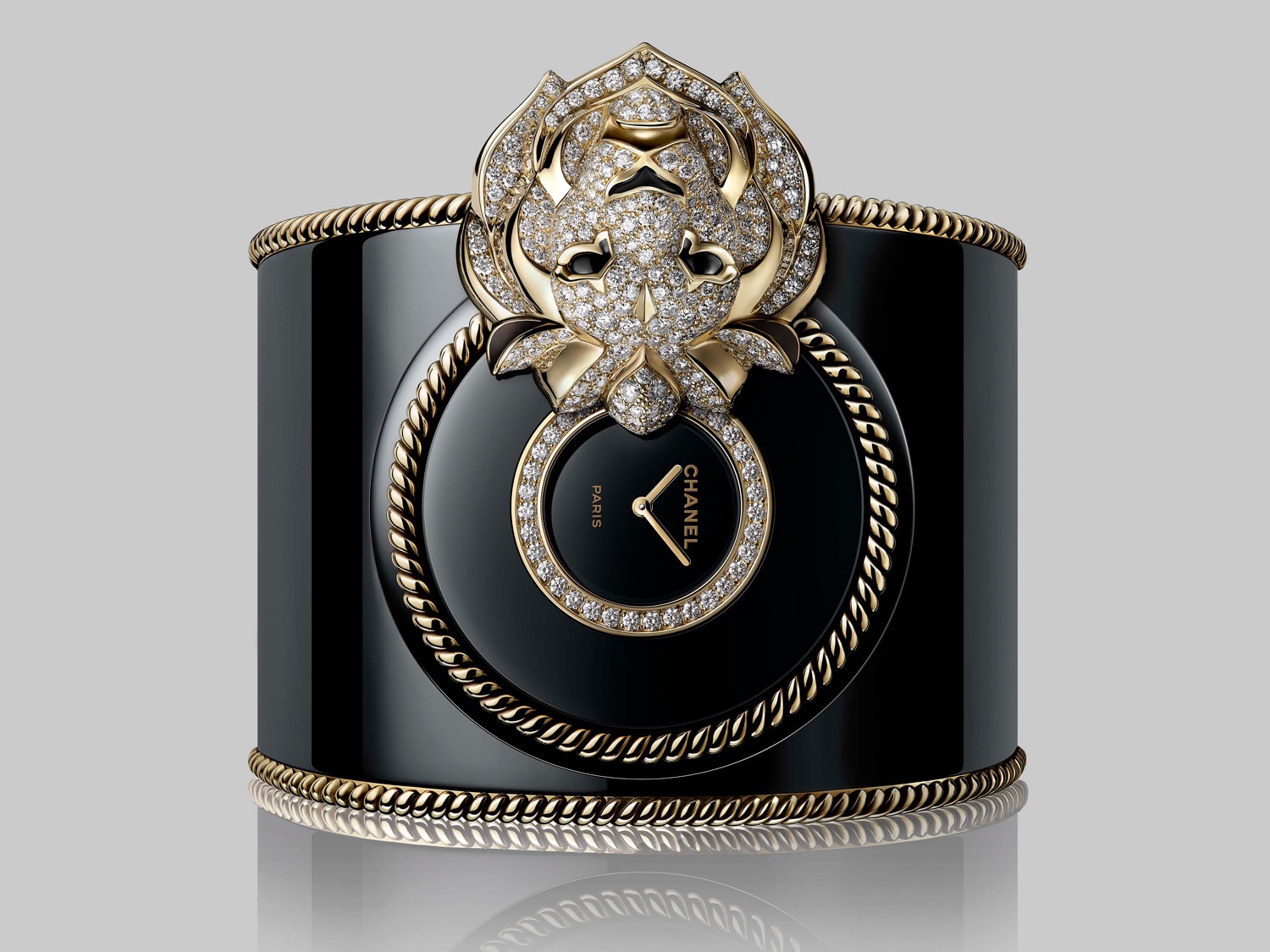 Chanel tank 2025 watch