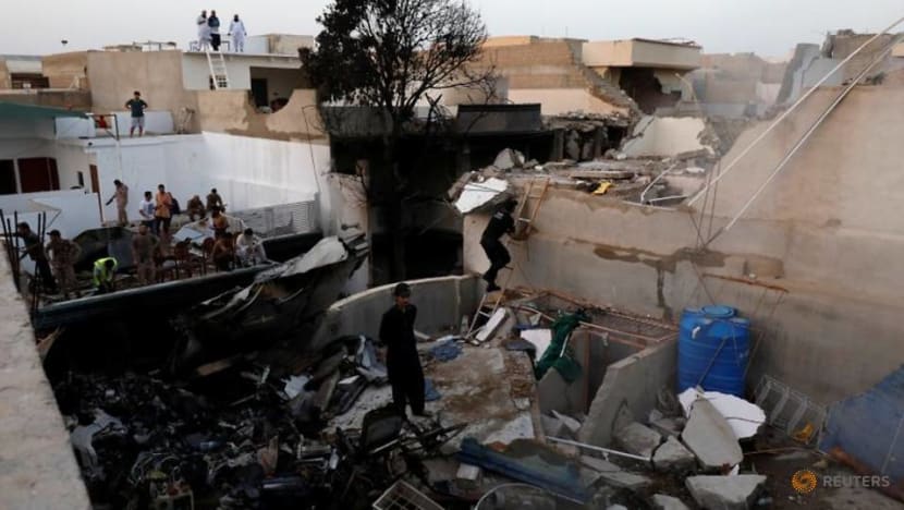 Blackbox recovered from Pakistan plane crash site: Airline spokesperson Blackbox recovered from Pakistan plane crash site: Airline spokesperson