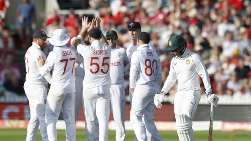 England remain positive despite late S Africa charge England remain positive despite late S Africa charge