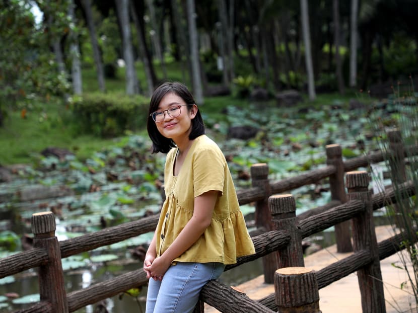TODAY journalist Tessa Oh has been seeing her current therapist for over a year now and advises anyone considering seeking help to just take the plunge and try it out. TODAY journalist Tessa Oh has been seeing her current therapist for over a year now and advises anyone considering seeking help to just take the plunge and try it out.