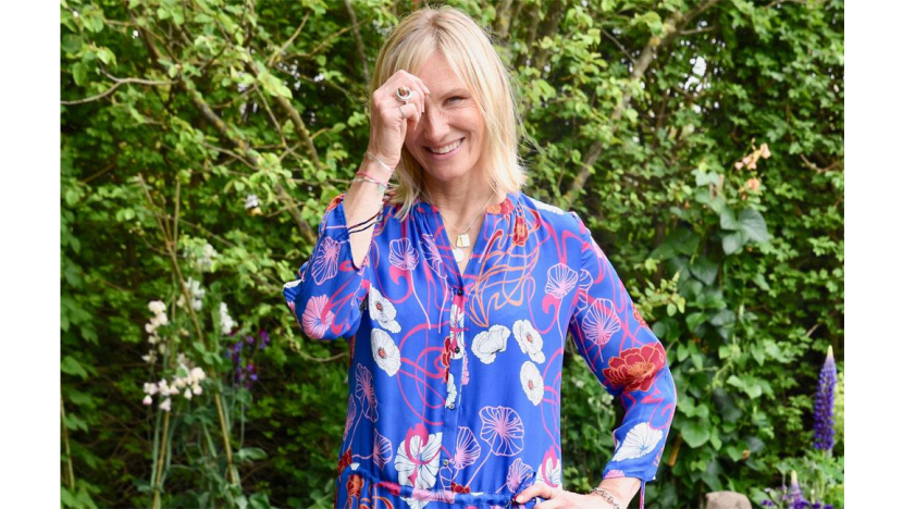 Jo Whiley caught gardening in her underwear by delivery driver