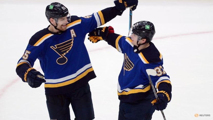NHL roundup: 5-goal period carries Blues past Coyotes NHL roundup: 5-goal period carries Blues past Coyotes