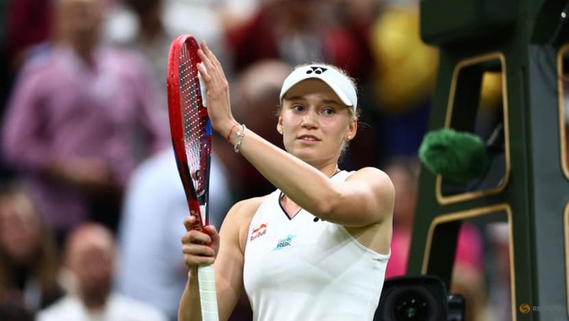 Alcaraz passes test at Wimbledon, Rybakina on fire