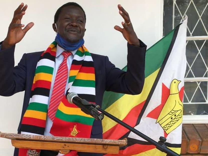 Comedian mocks Zimbabwe's government, despite fear of reprisal Comedian mocks Zimbabwe's government, despite fear of reprisal