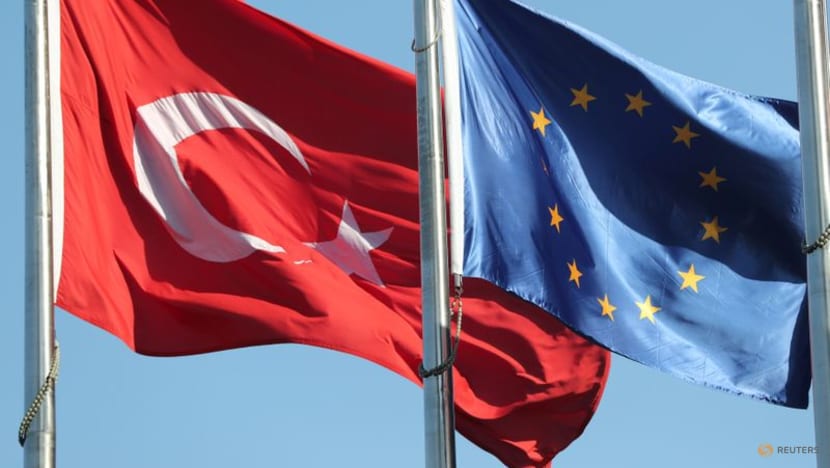 EU says Turkey still 'backsliding' on reforms, gloomy on membership chances EU says Turkey still 'backsliding' on reforms, gloomy on membership chances