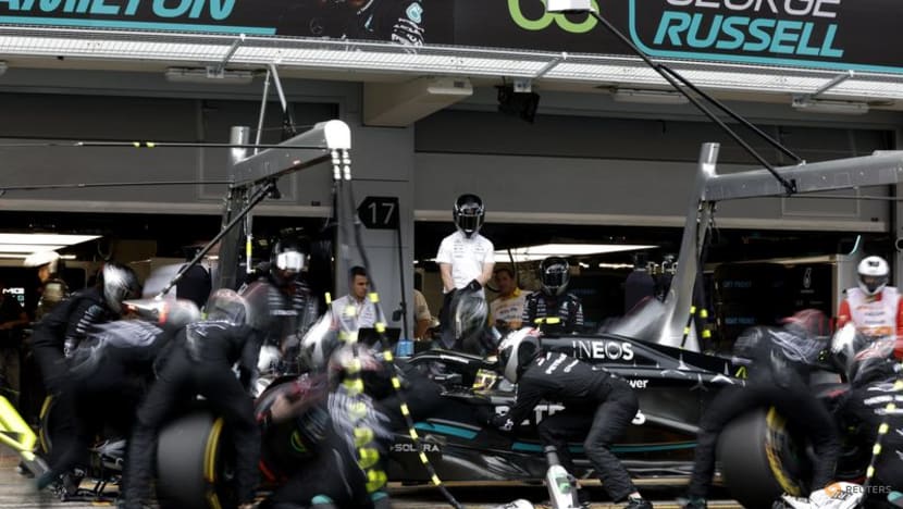 Mercedes fined 10,000 euros over physio breach