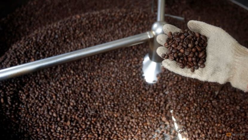 Vietnam Jan-Sept coffee exports down 7.3% y/y at 1.27 million tonnes - statistics office 