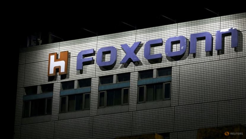 Apple supplier Foxconn plans to quadruple workforce at India plant: Sources