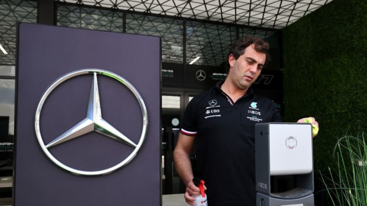 Penyintas Grenfell mendesak tim Mercedes F1 untuk mengakhiri sponsor