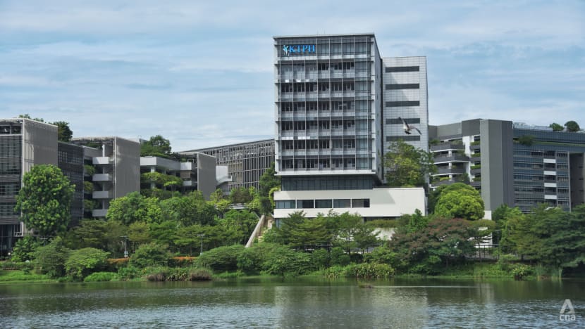 Median wait time for admission to hospital wards has gone up to 7.2 hours: MOH Median wait time for admission to hospital wards has gone up to 7.2 hours: MOH