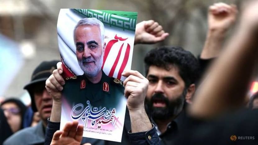 Harga minyak melonjak, saham menjunam susuli serangan peluru berpandu Iran