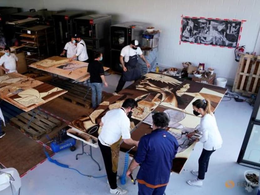 Basque chocolatiers recreate 'Guernica' in show of skill and cultural pride Basque chocolatiers recreate 'Guernica' in show of skill and cultural pride