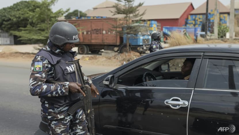 Nigeria gets early results from tight election race Nigeria gets early results from tight election race