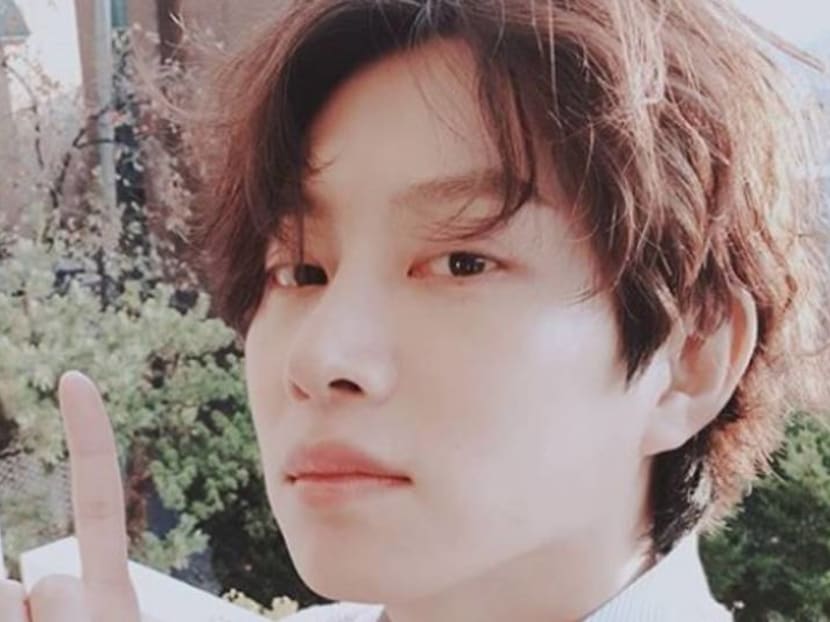 Super Junior’s Heechul doesn’t like to draw open his curtains due to privacy fears Super Junior’s Heechul doesn’t like to draw open his curtains due to privacy fears