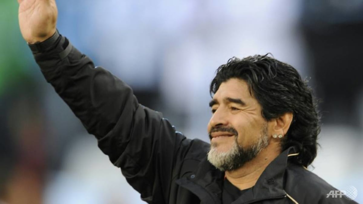 ‘Diego meninggalkan jejak dalam hidupku’: Penghormatan anumerta kepada legenda sepak bola Maradona