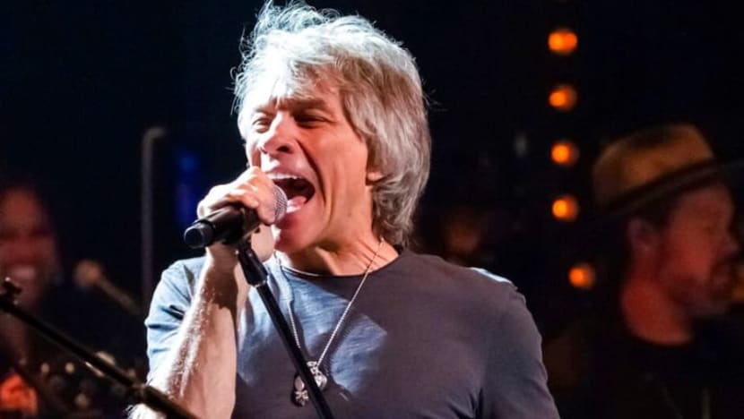 Jon Bon Jovi positif COVID-19, terpaksa batalkan konsert