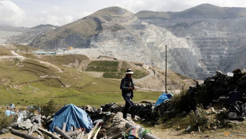 Peru police evict indigenous protesters from China-owned MMG mine Peru police evict indigenous protesters from China-owned MMG mine